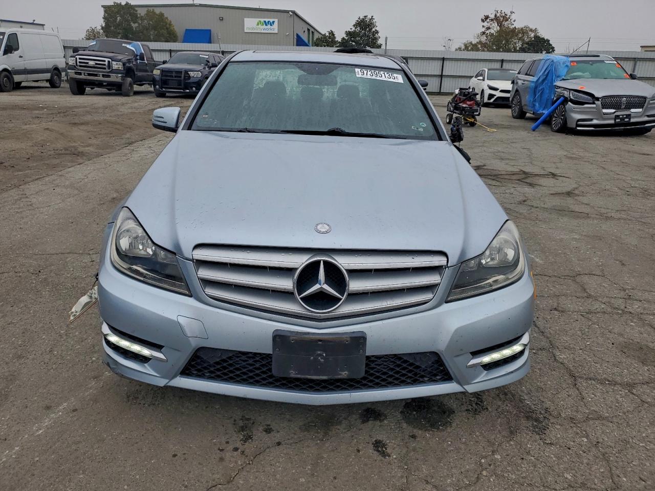 2013 MERCEDES-BENZ C 250 photo 13