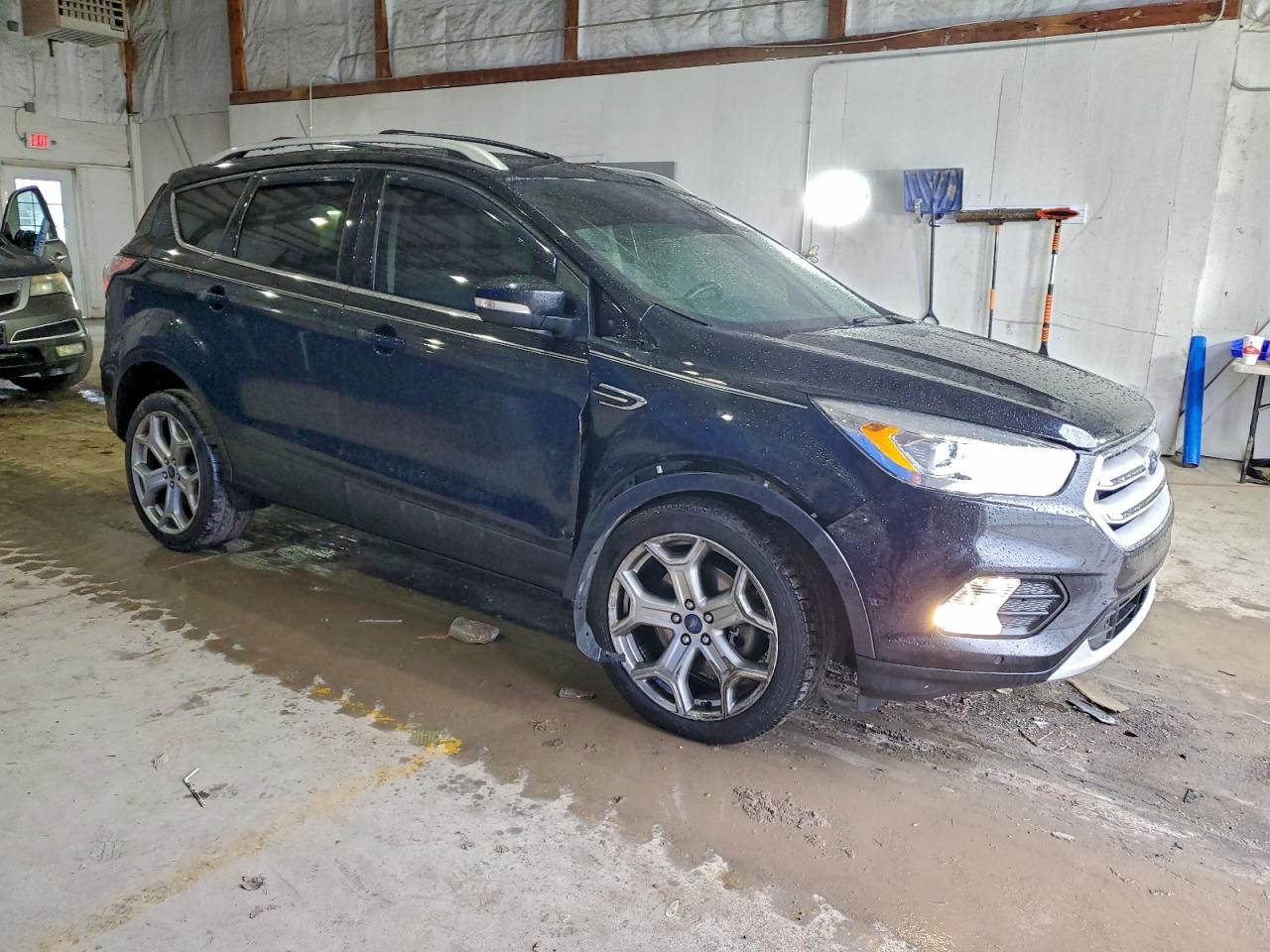 2018 FORD ESCAPE TITANIUM photo 4