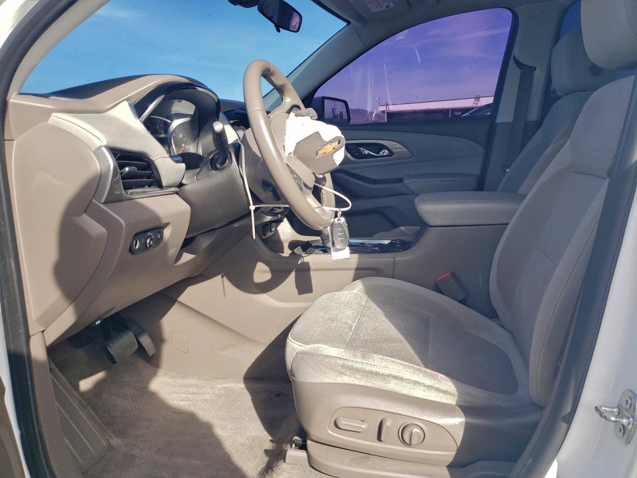 2019 CHEVROLET TRAVERSE LT photo 7