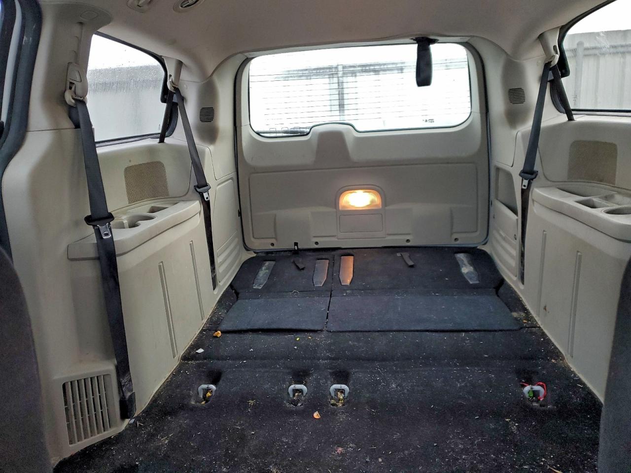 2015 DODGE GRAND CARAVAN SE photo 10