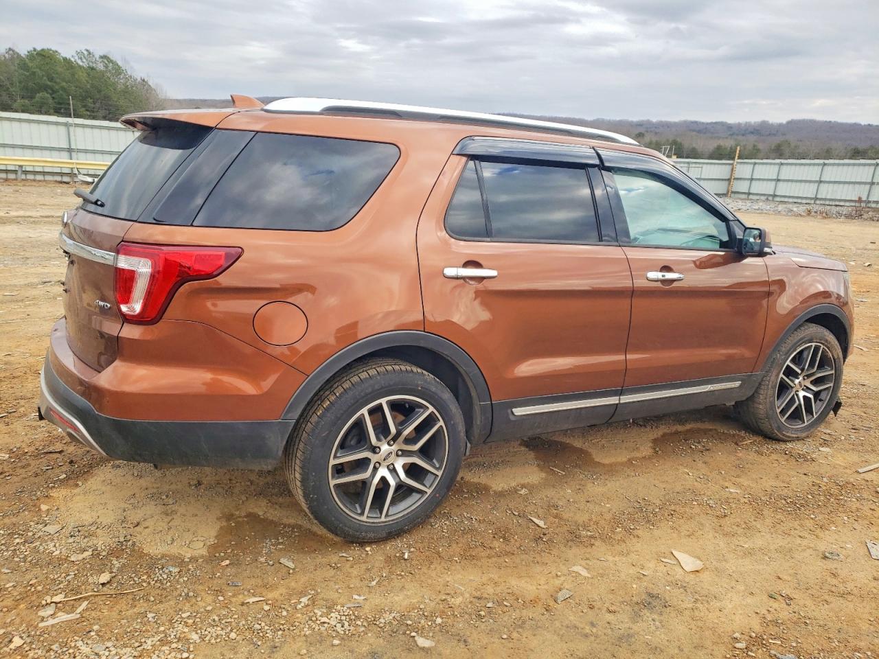 2017 FORD EXPLORER LIMITED photo 7