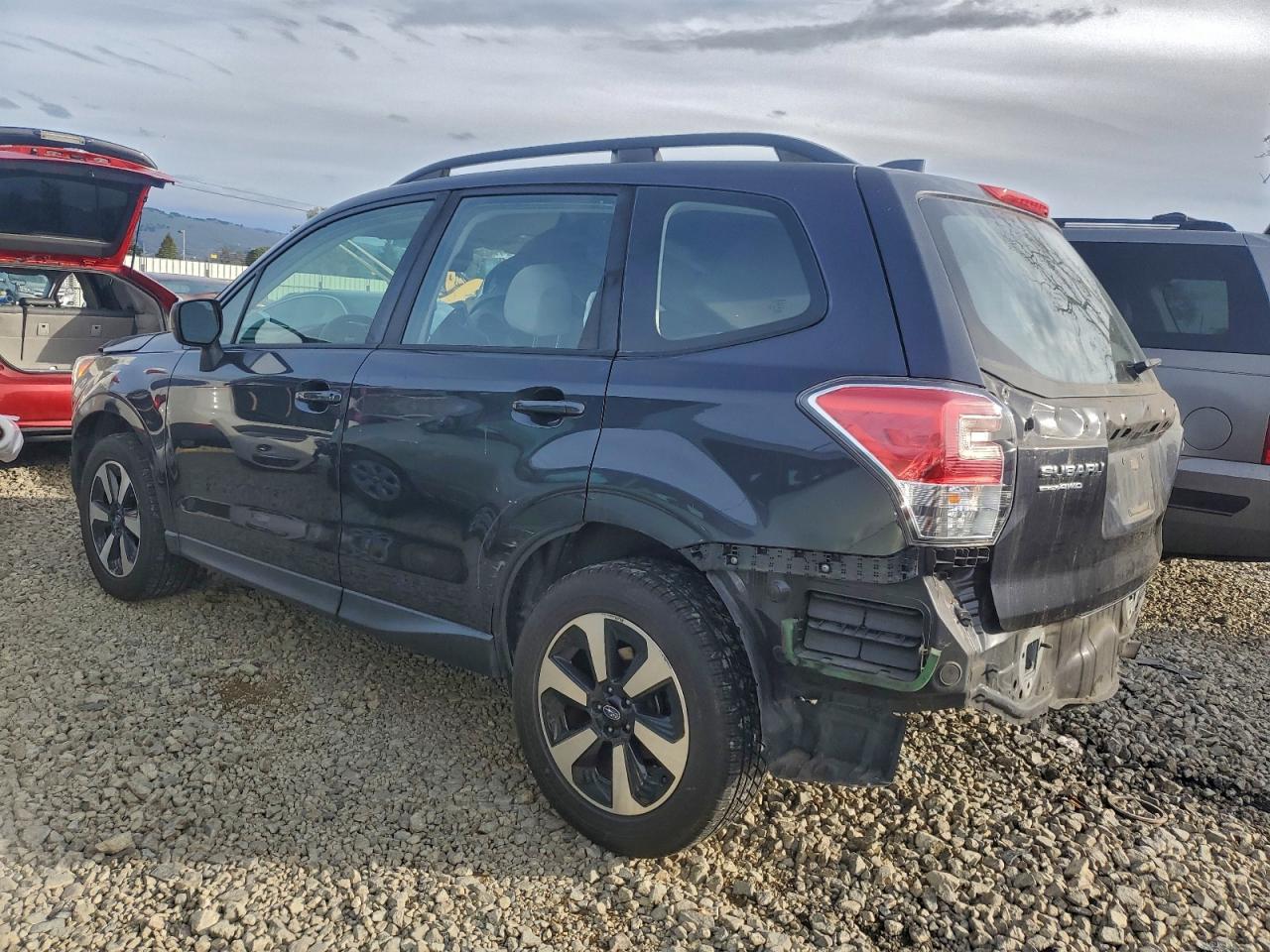2018 SUBARU FORESTER 2.5I photo 2