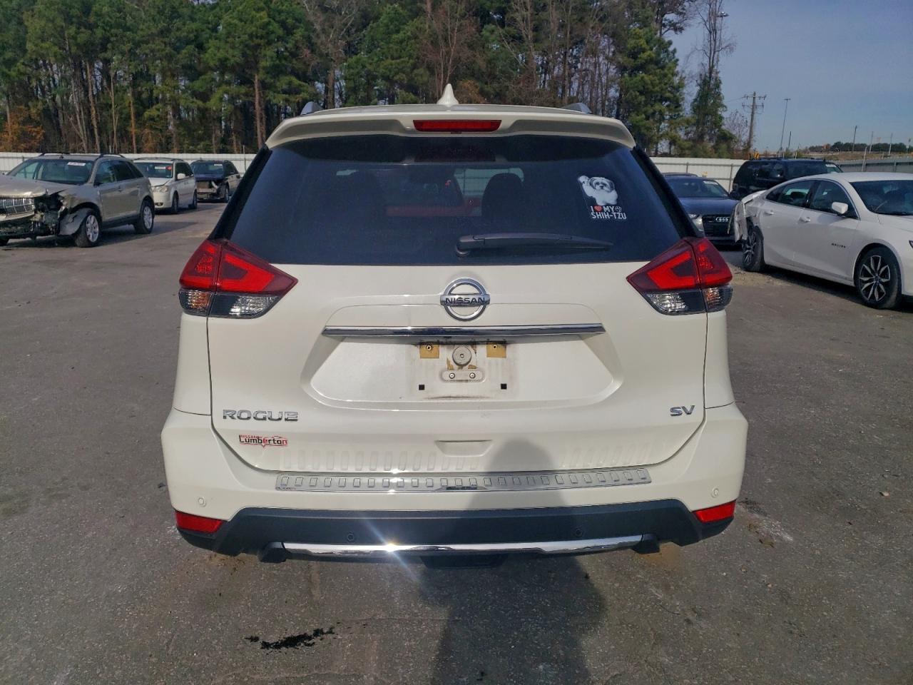 2020 NISSAN ROGUE S photo 6