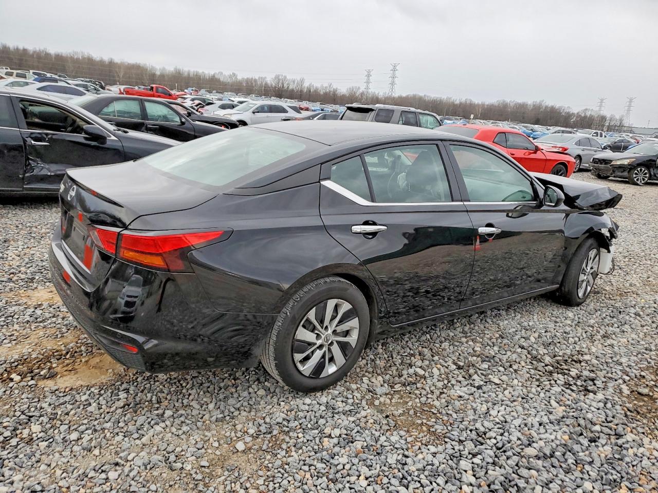 2024 NISSAN ALTIMA S photo 3
