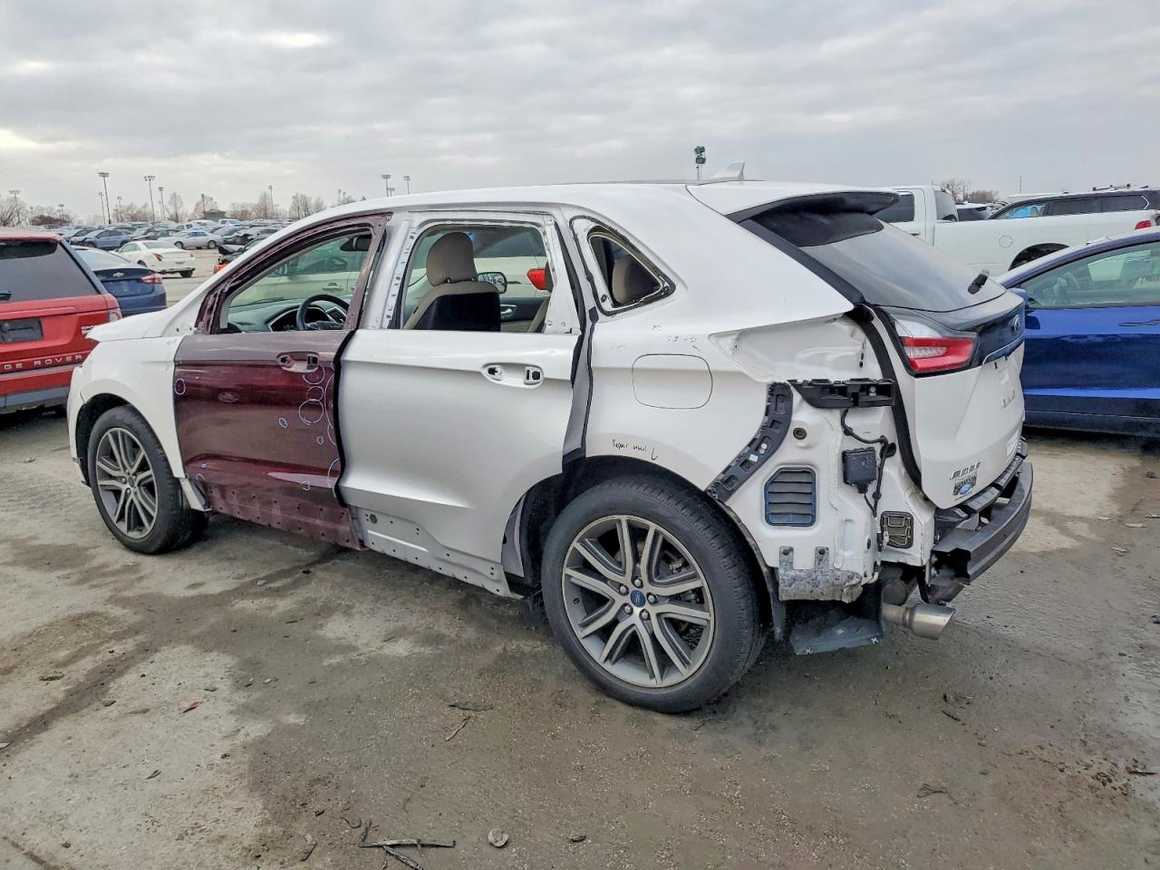 2019 FORD EDGE TITANIUM photo 2