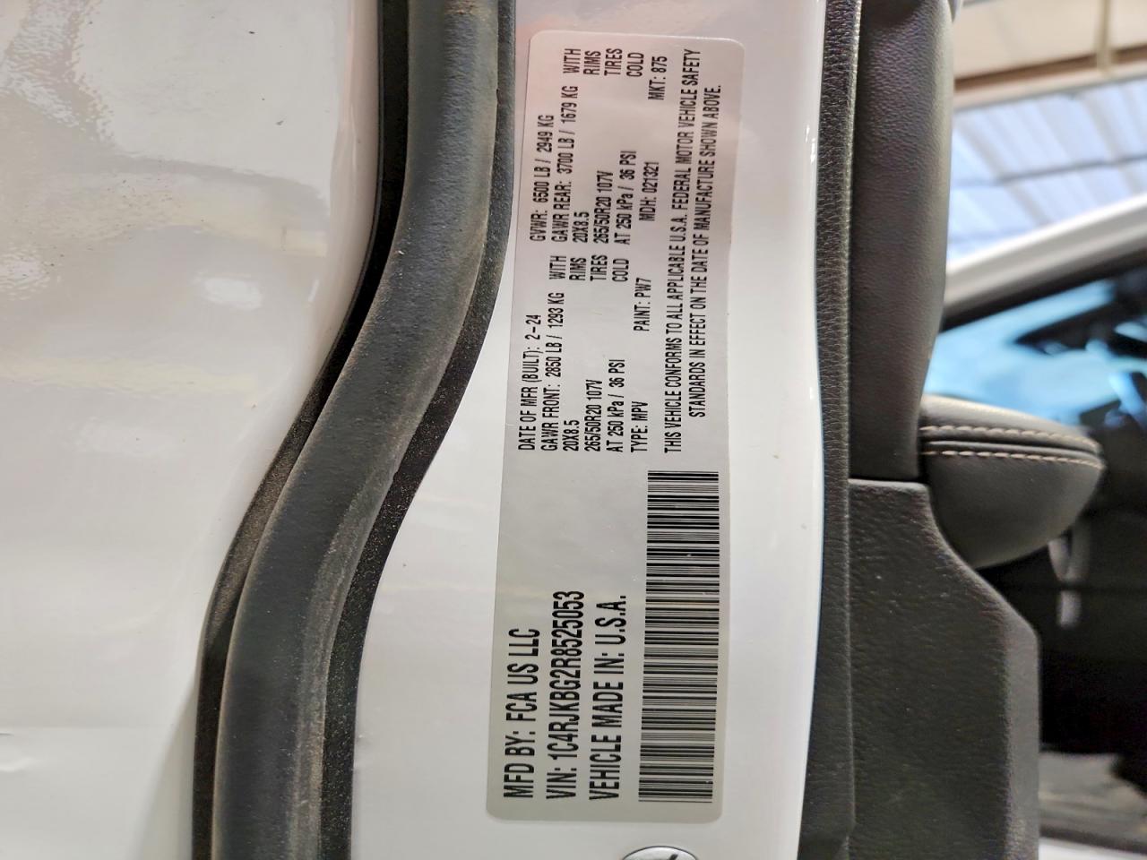 2024 JEEP GRAND CHEROKEE L LIMITED photo 14