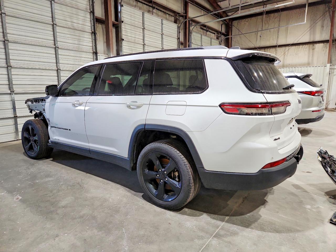 2024 JEEP GRAND CHEROKEE L LIMITED photo 2