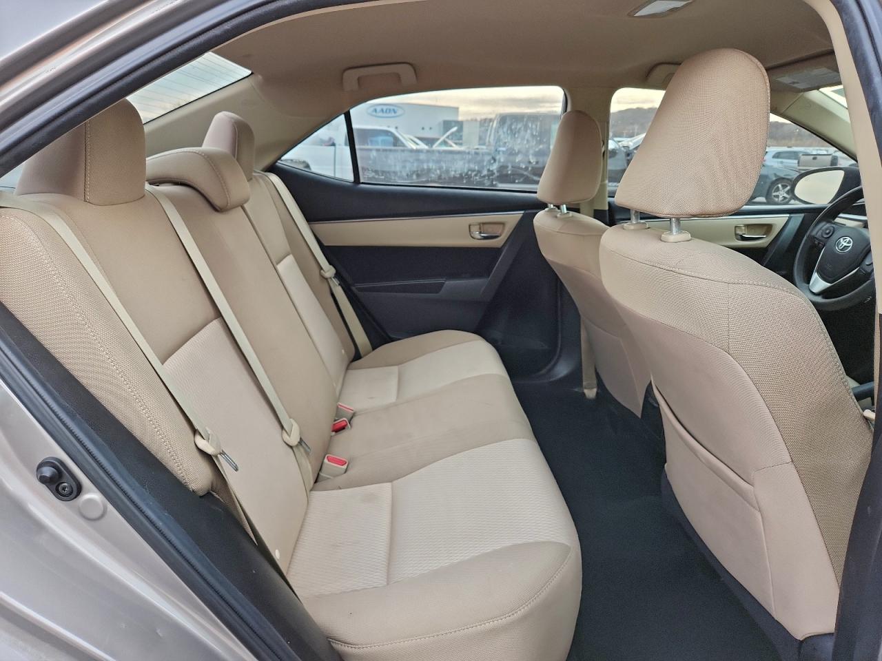 2014 TOYOTA COROLLA L photo 10