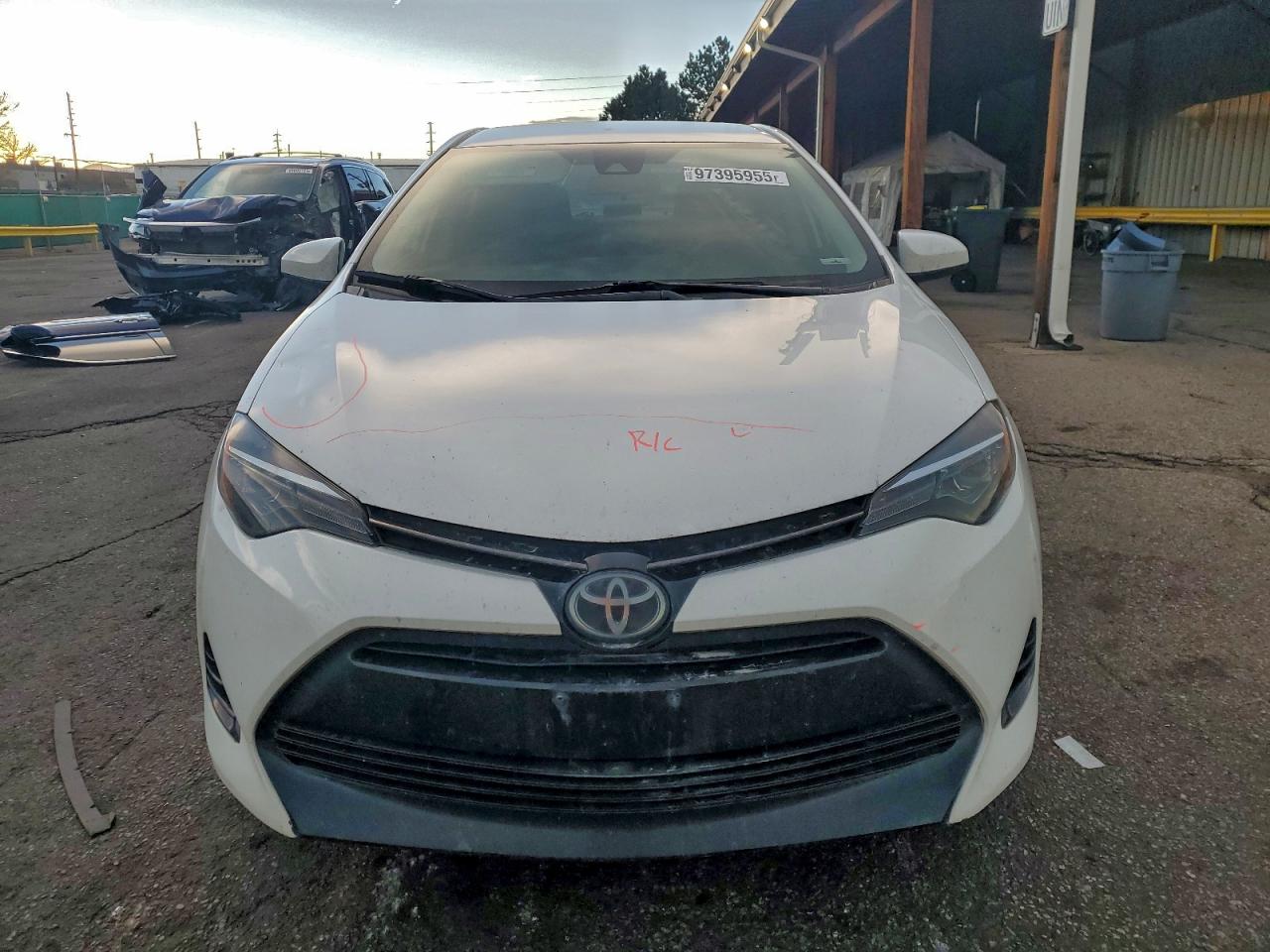 2018 TOYOTA COROLLA L photo 5