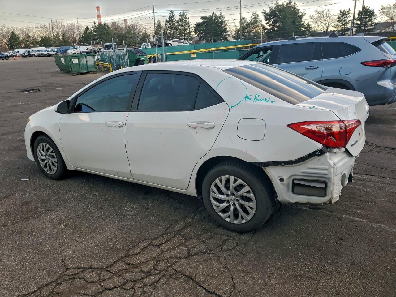 2018 TOYOTA COROLLA L photo 2