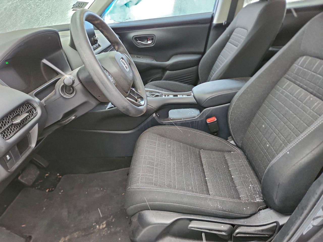 2024 HONDA HR-V LX photo 7