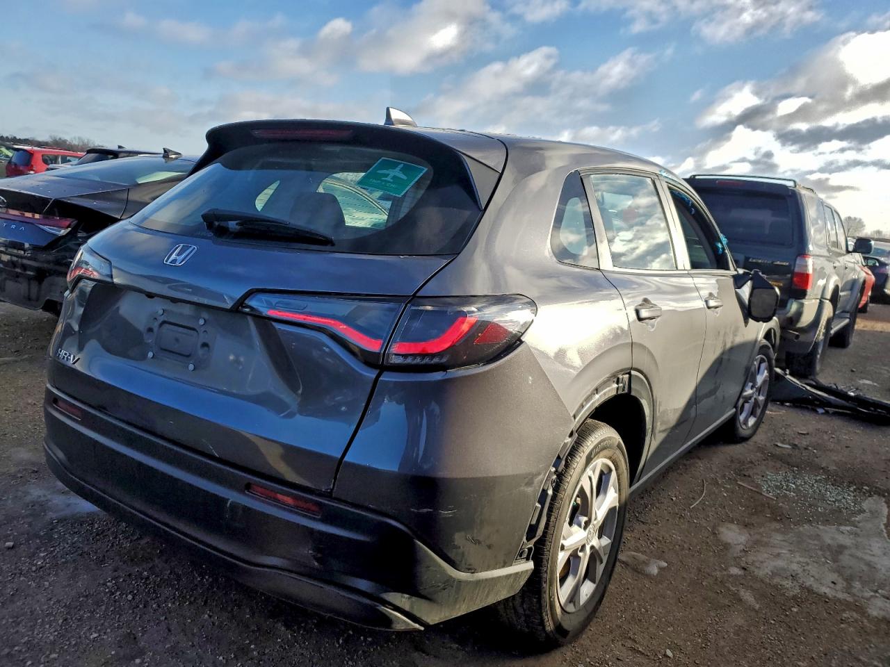 2024 HONDA HR-V LX photo 3