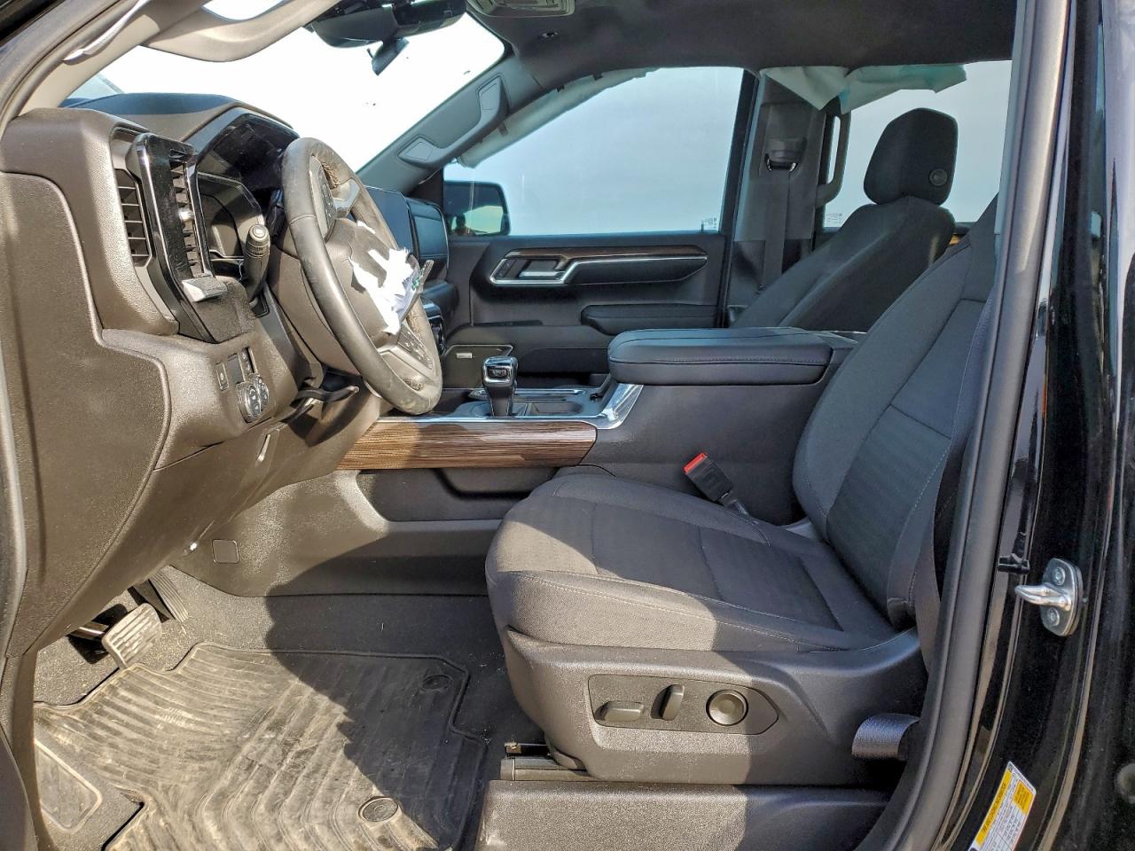 2024 CHEVROLET SILVERADO C1500 RST photo 19