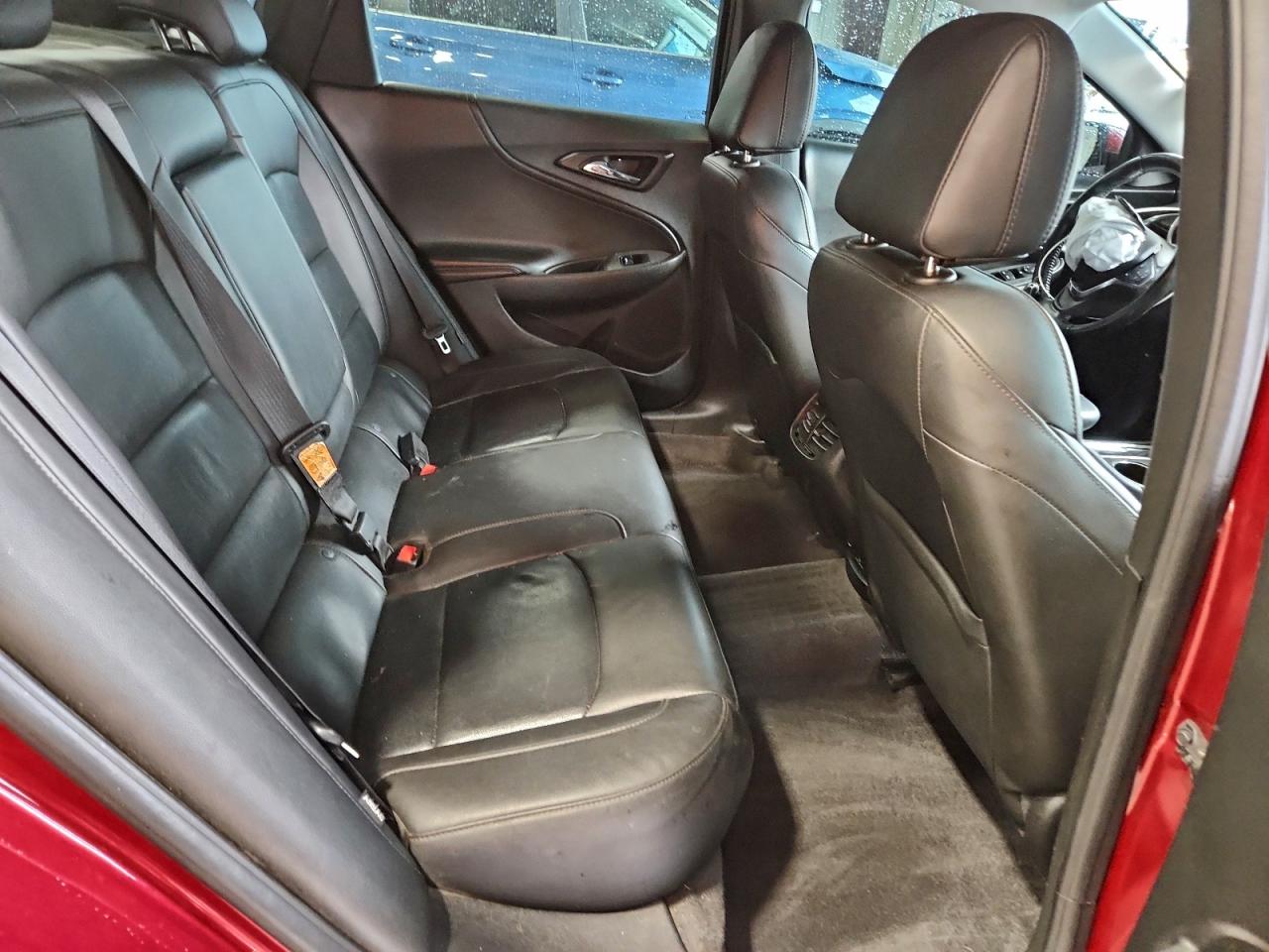 2018 CHEVROLET MALIBU LT photo 10