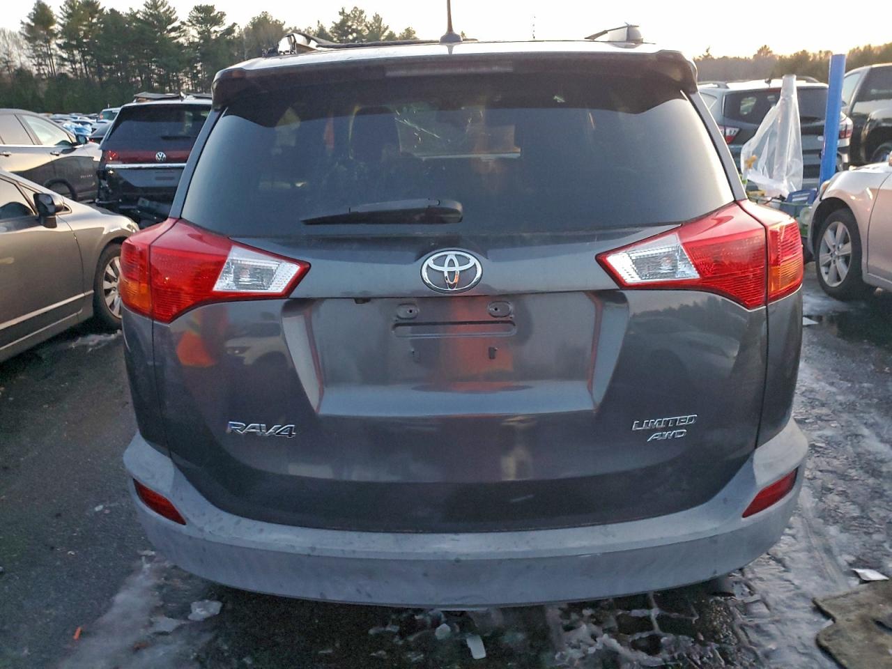 2013 TOYOTA RAV4 LIMITED photo 6