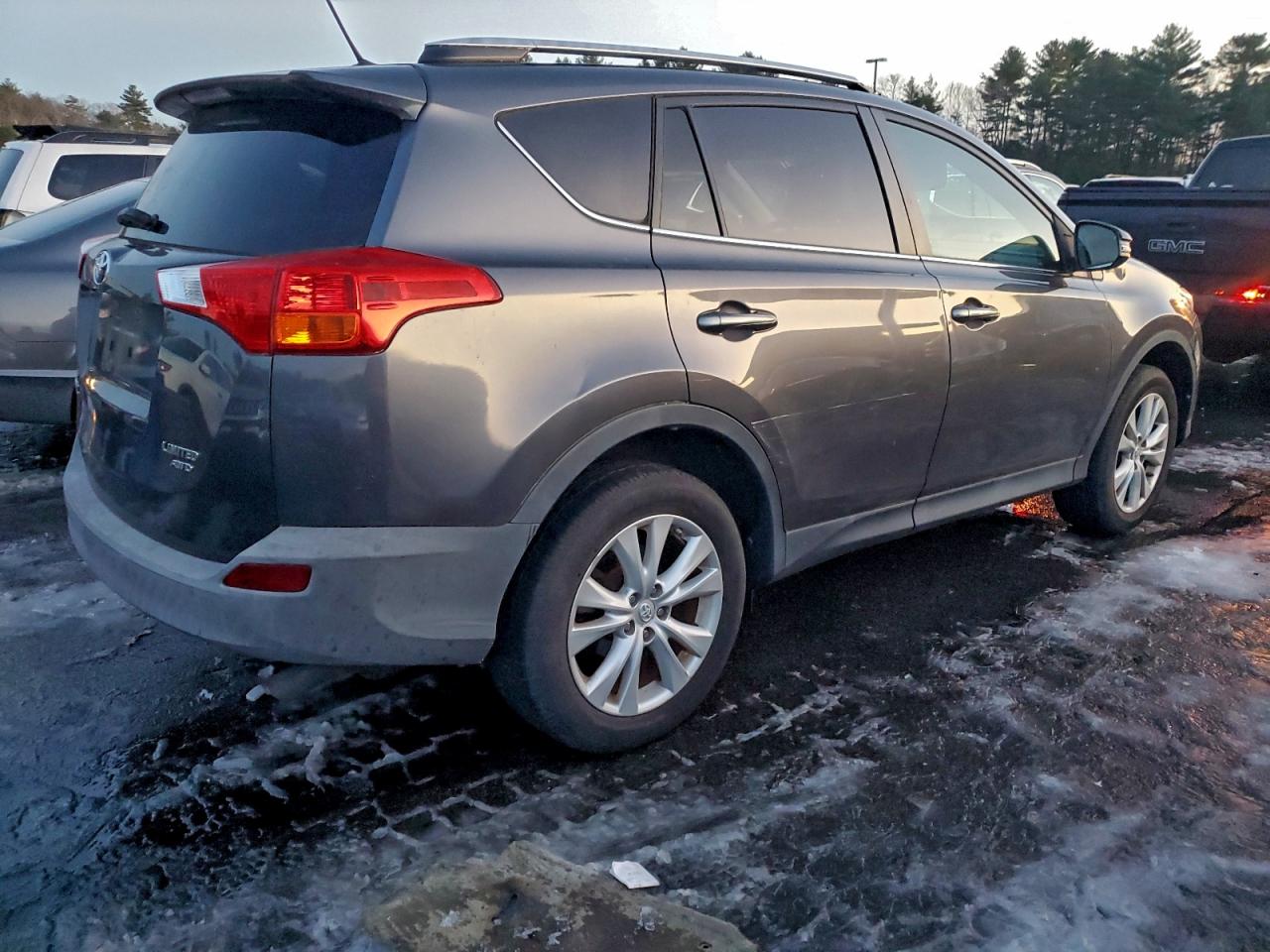 2013 TOYOTA RAV4 LIMITED photo 3