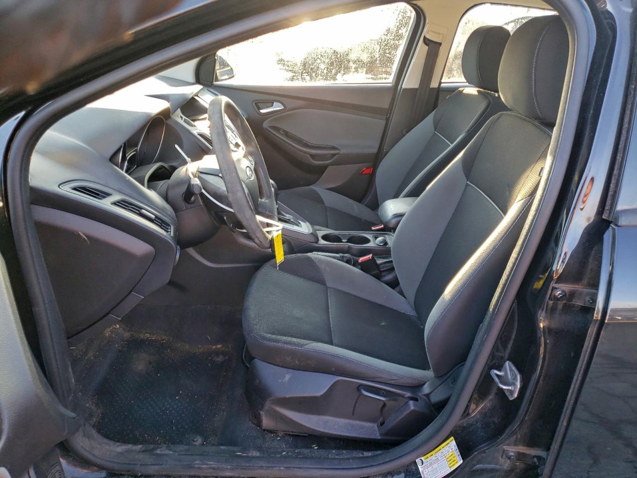 2013 FORD FOCUS SE photo 13