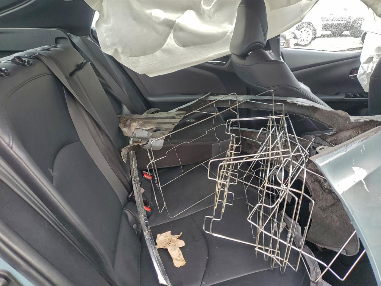 2016 TOYOTA PRIUS photo 10