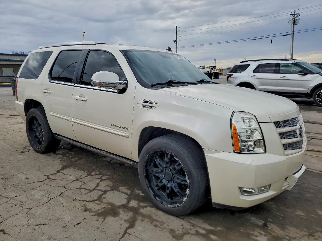 2012 CADILLAC ESCALADE PREMIUM photo 4