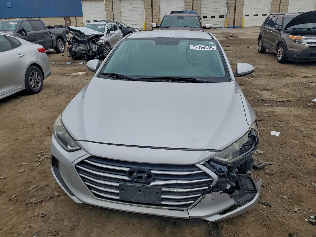 2017 HYUNDAI ELANTRA SE photo 5