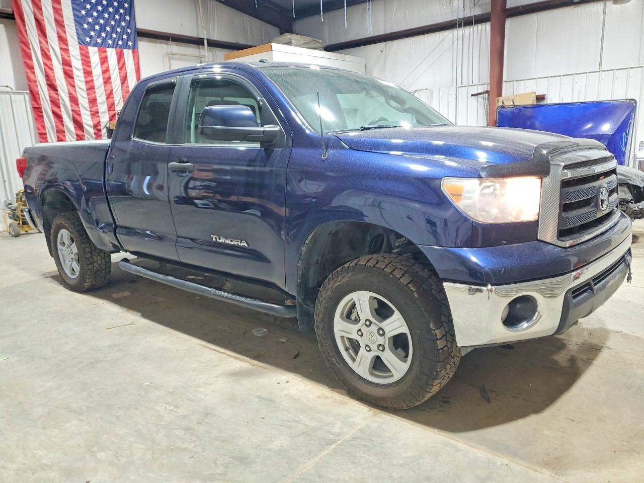 2012 TOYOTA TUNDRA DOUBLE CAB SR5 photo 4