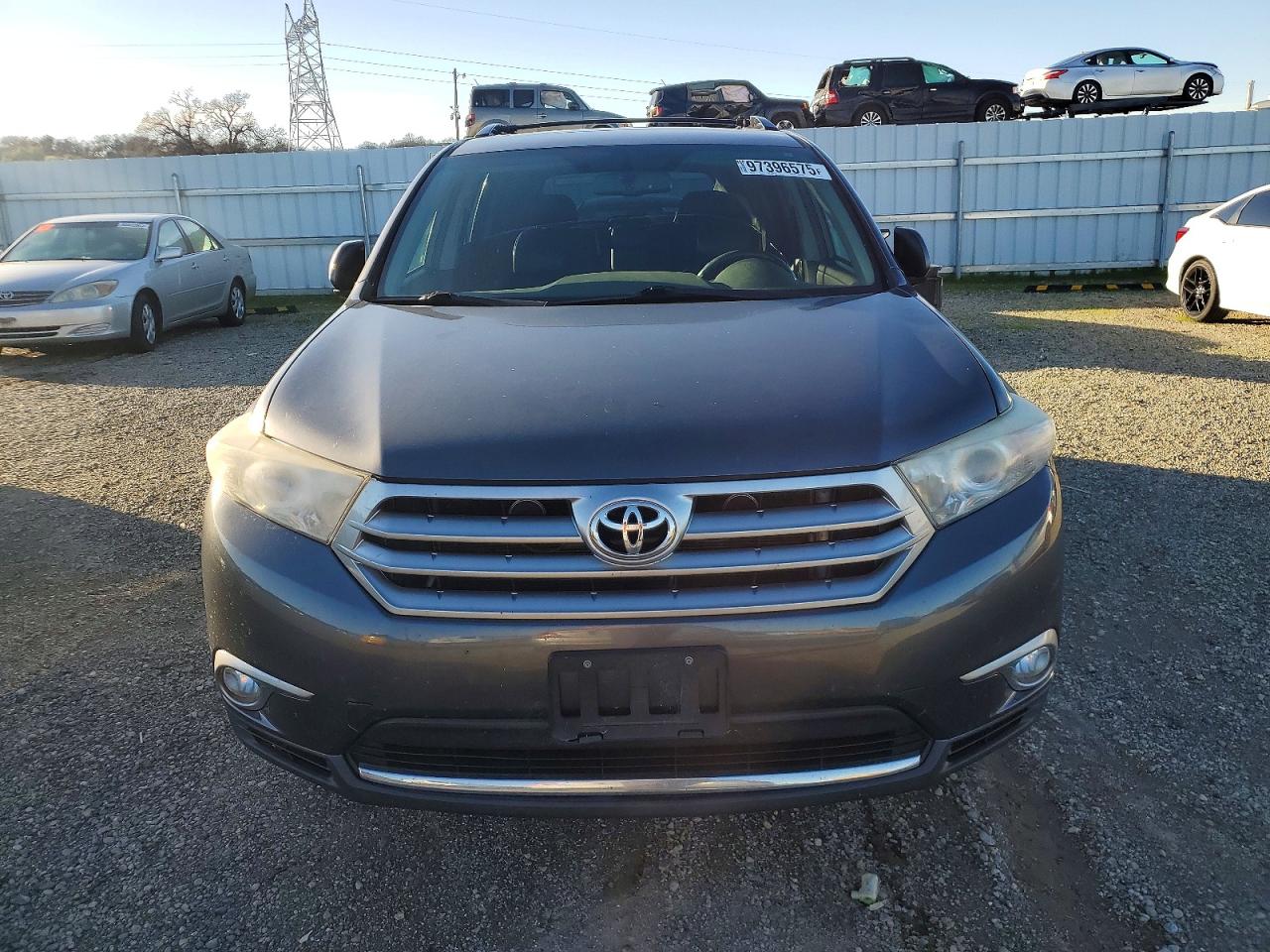 2013 TOYOTA HIGHLANDER BASE photo 5