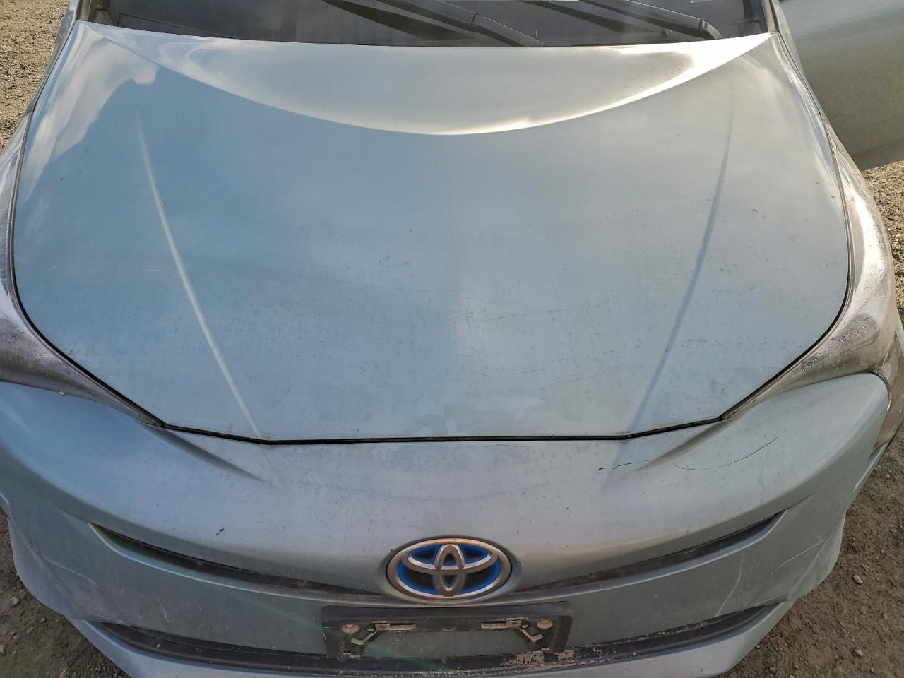 2016 TOYOTA PRIUS photo 12