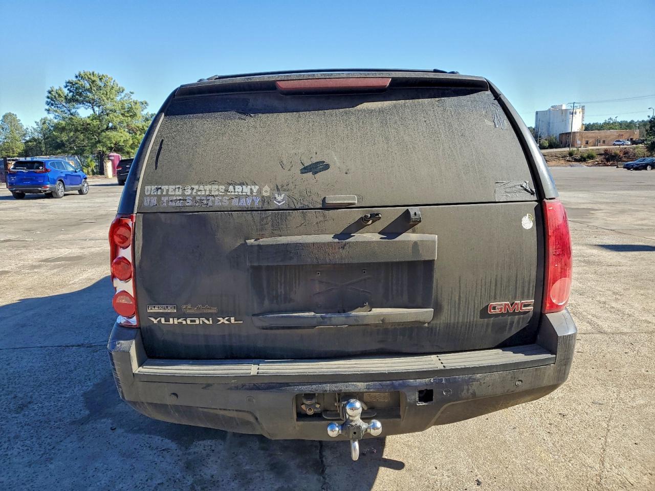 2008 GMC YUKON XL C1500 photo 16