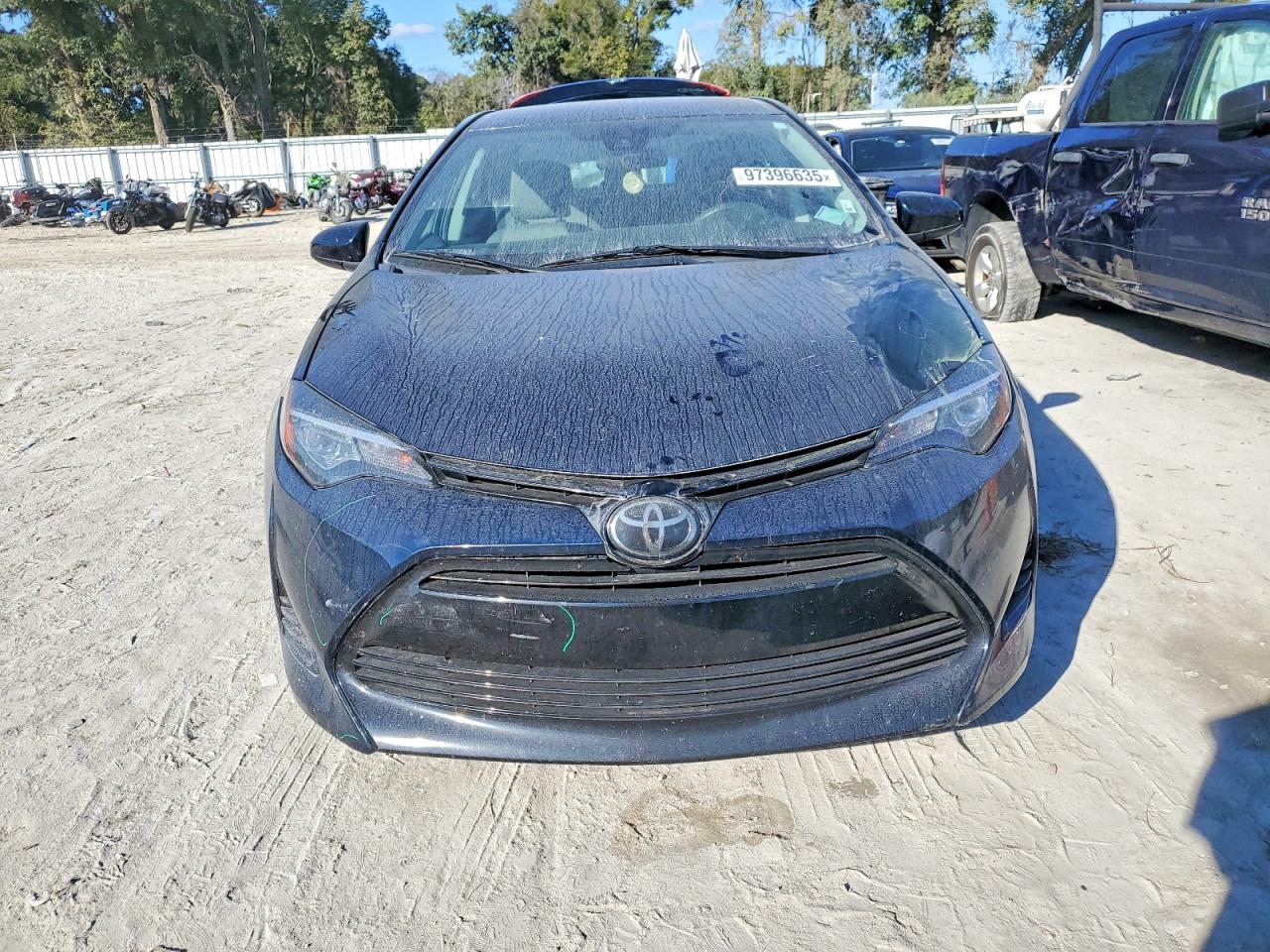 2018 TOYOTA COROLLA L photo 9