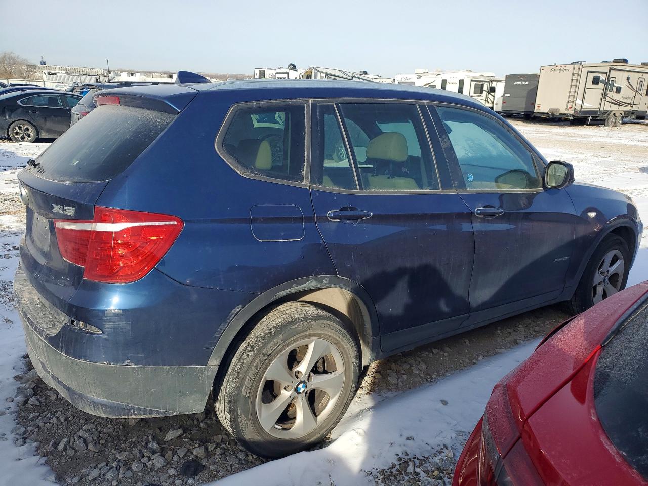 2011 BMW X3 XDRIVE28I photo 3