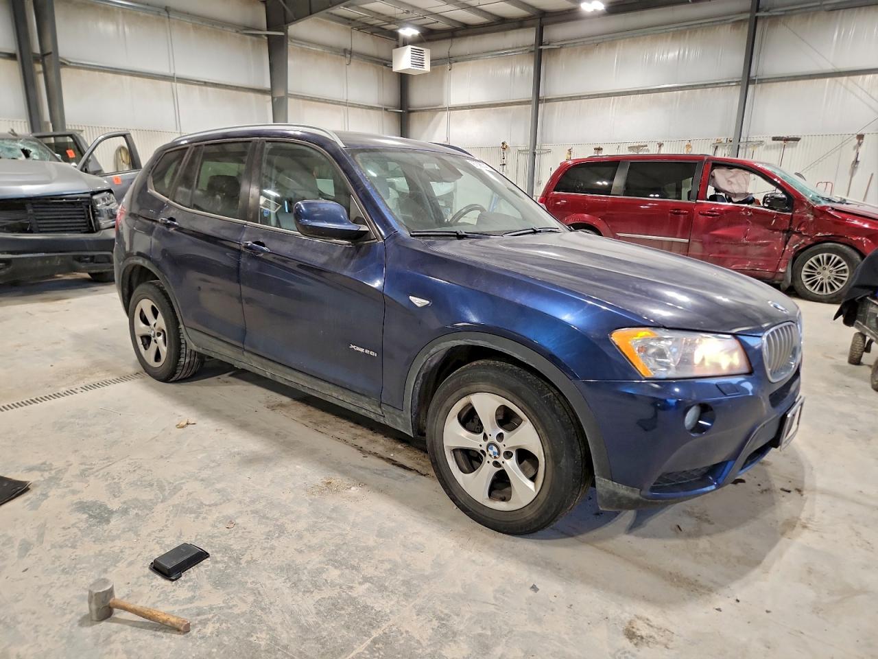 2011 BMW X3 XDRIVE28I photo 4