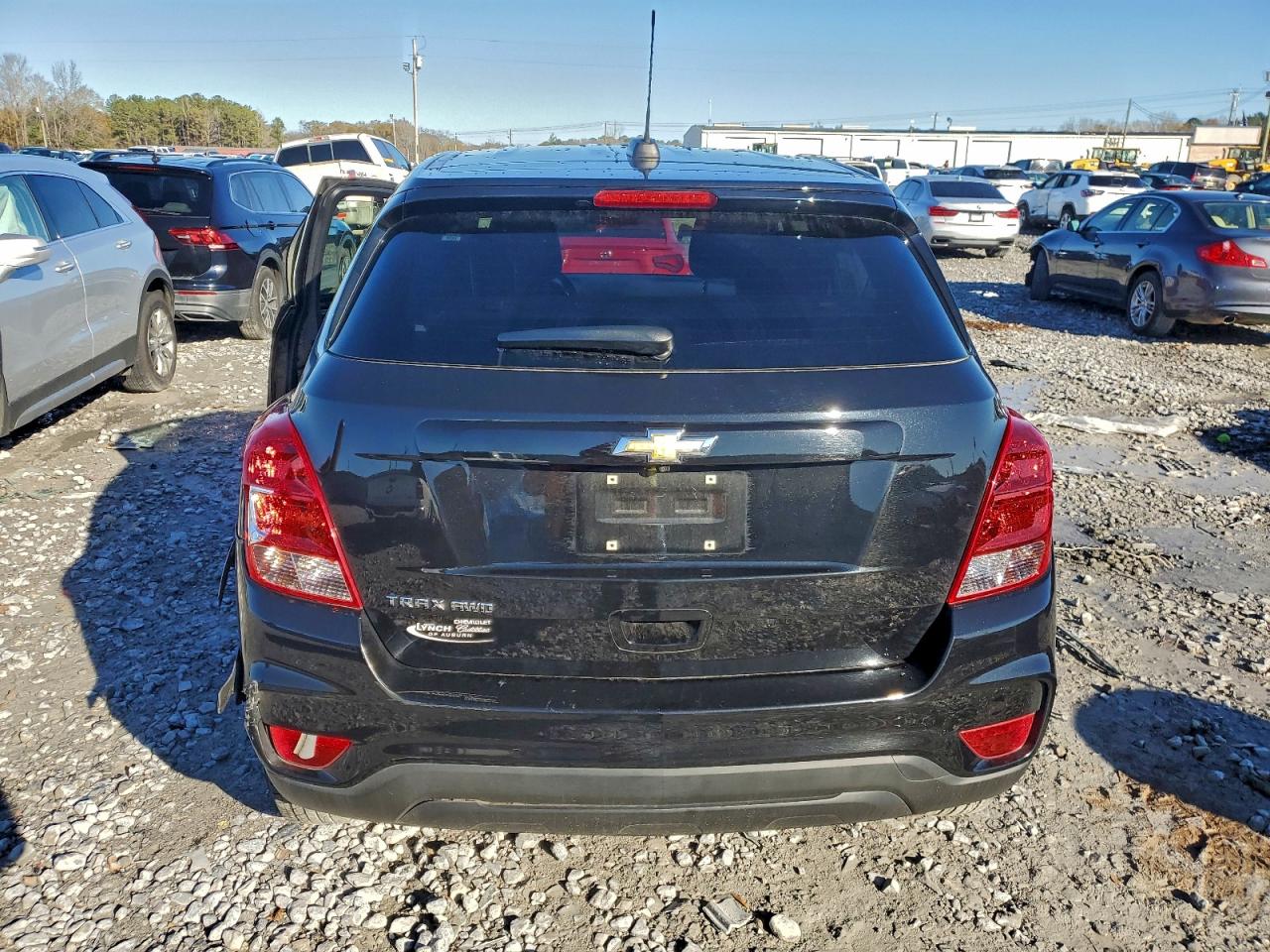 2022 CHEVROLET TRAX LS photo 11