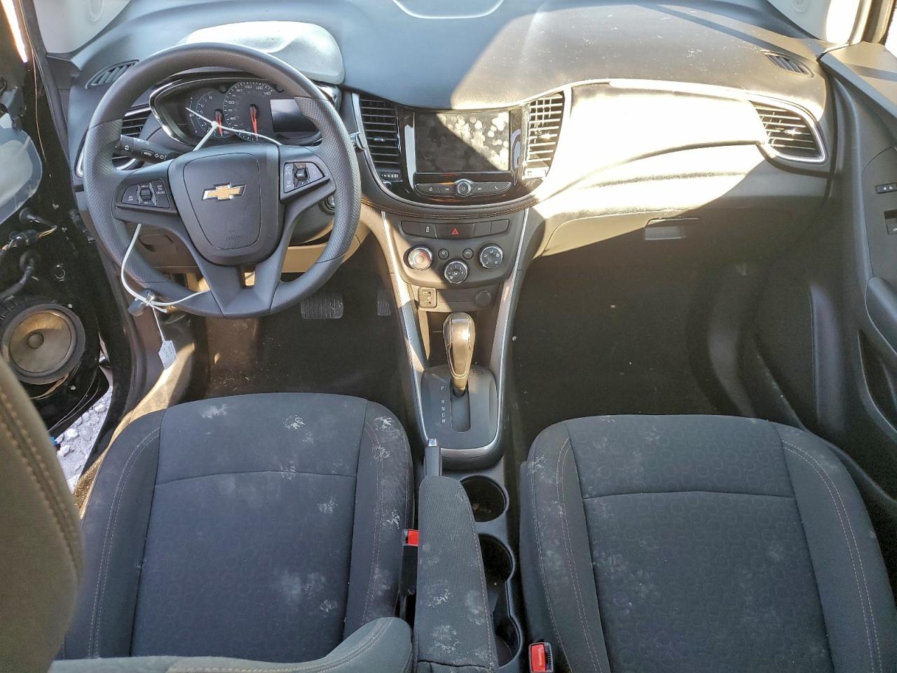 2022 CHEVROLET TRAX LS photo 15
