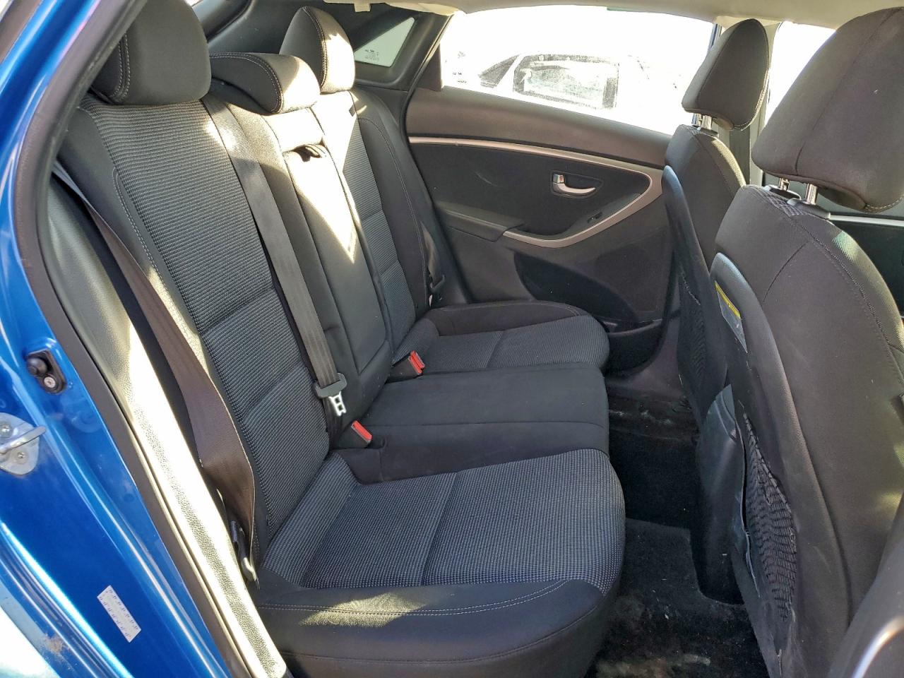 2017 HYUNDAI ELANTRA GT photo 10