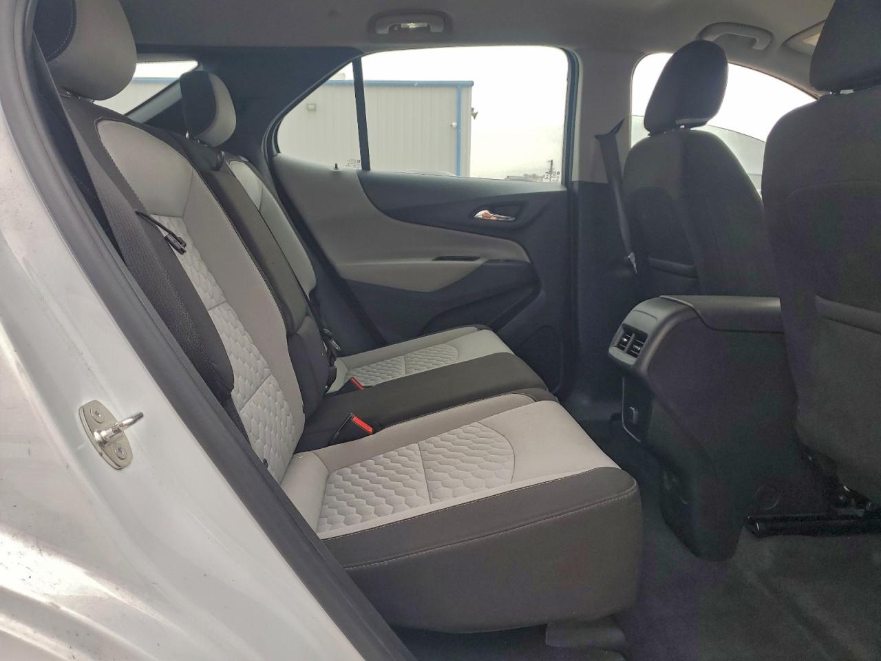 2018 CHEVROLET EQUINOX LS photo 11