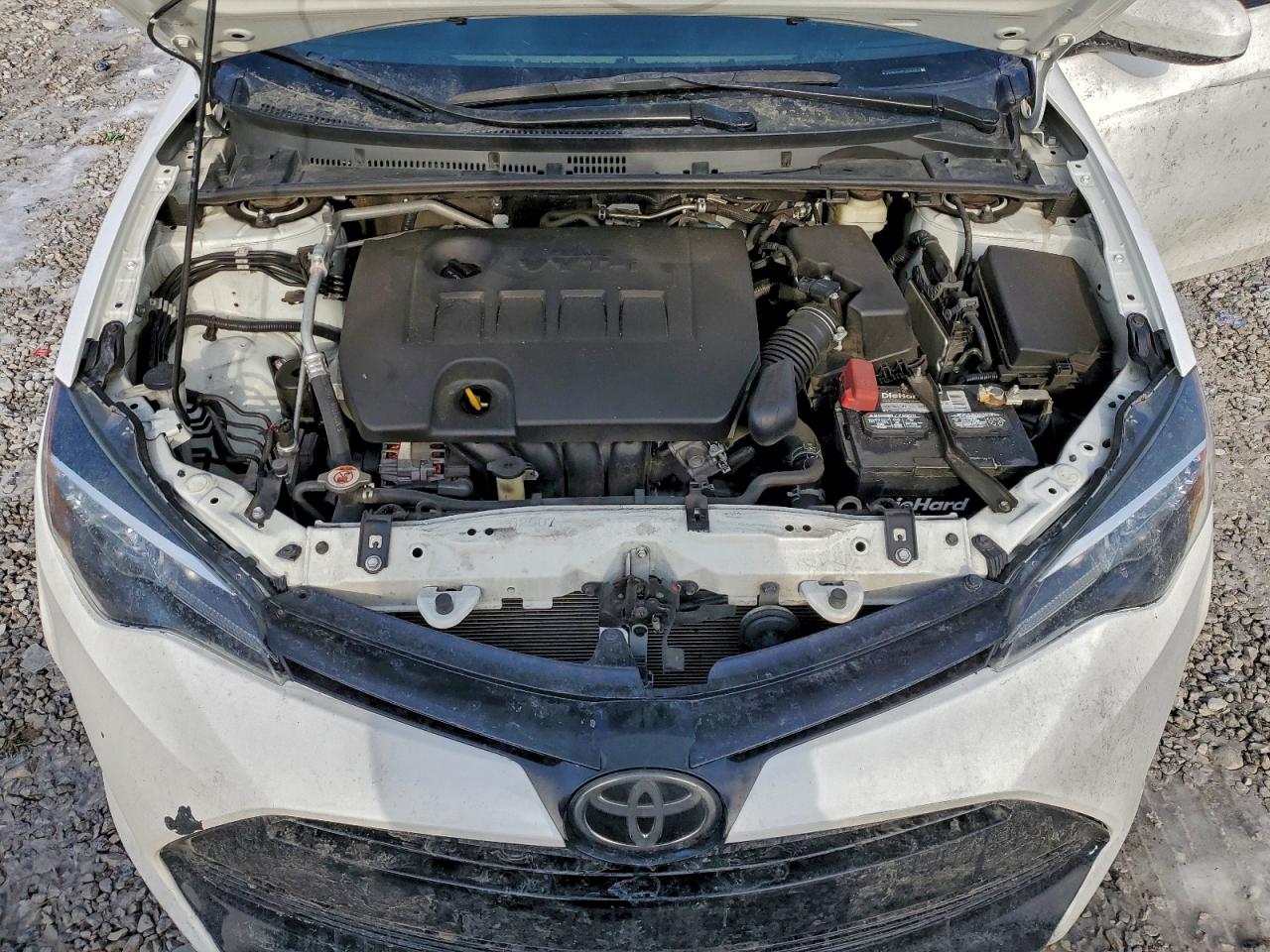 2018 TOYOTA COROLLA L photo 11