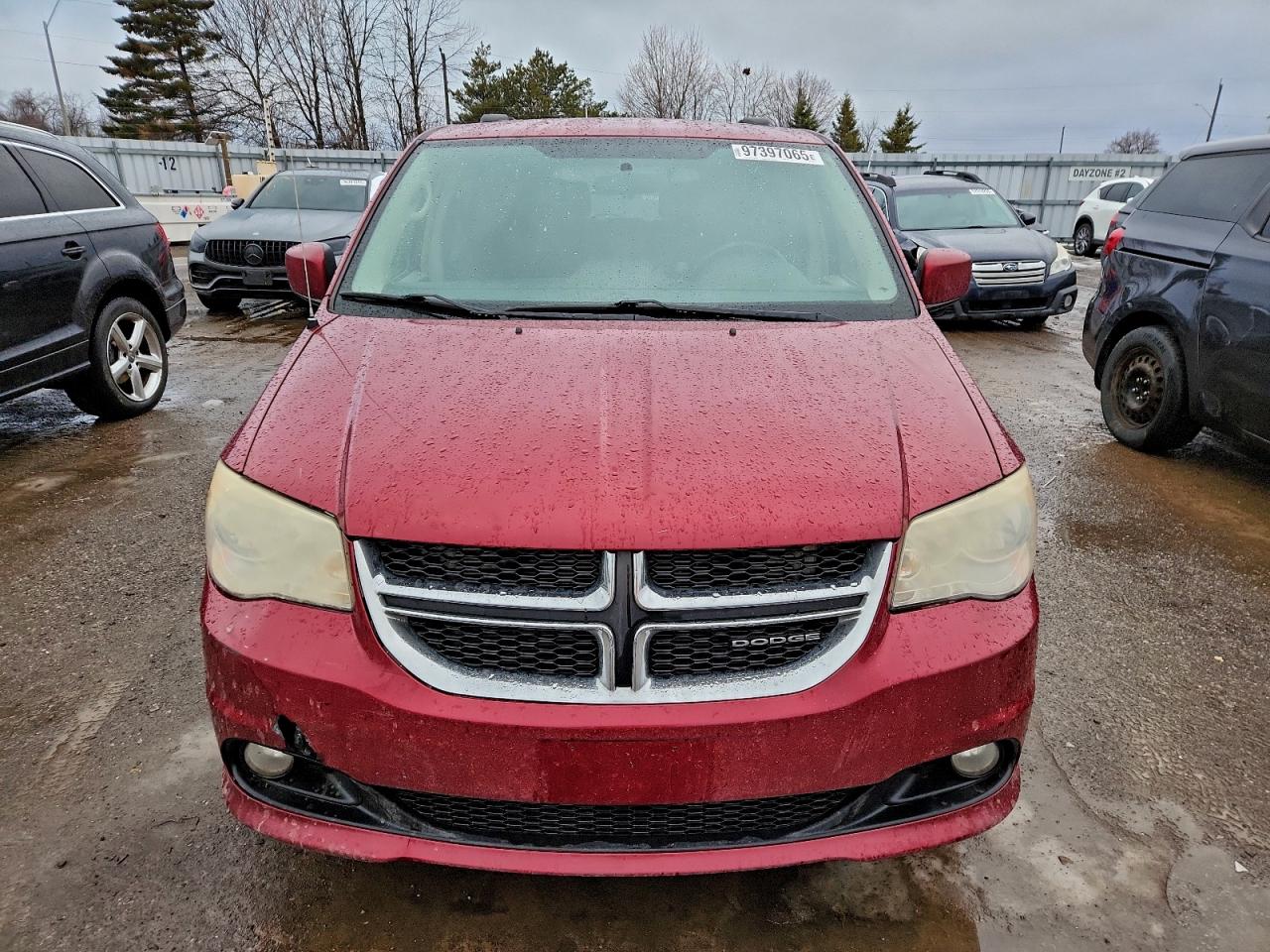 2011 DODGE GRAND CARAVAN CREW photo 5