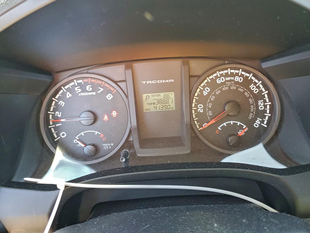 2017 TOYOTA TACOMA ACCESS CAB photo 9