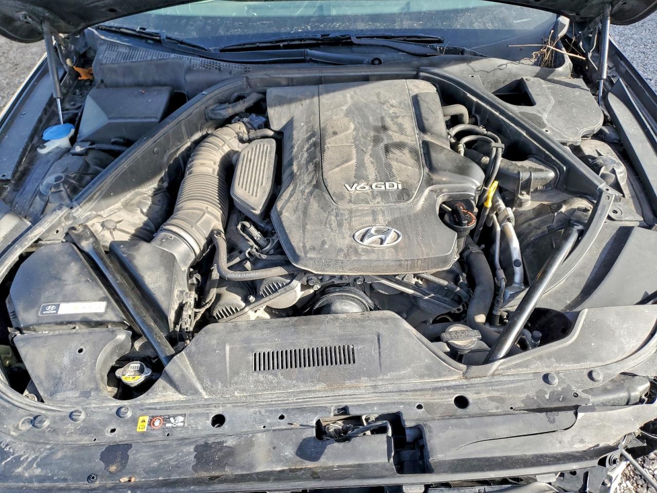 2015 HYUNDAI GENESIS 3.8L photo 11