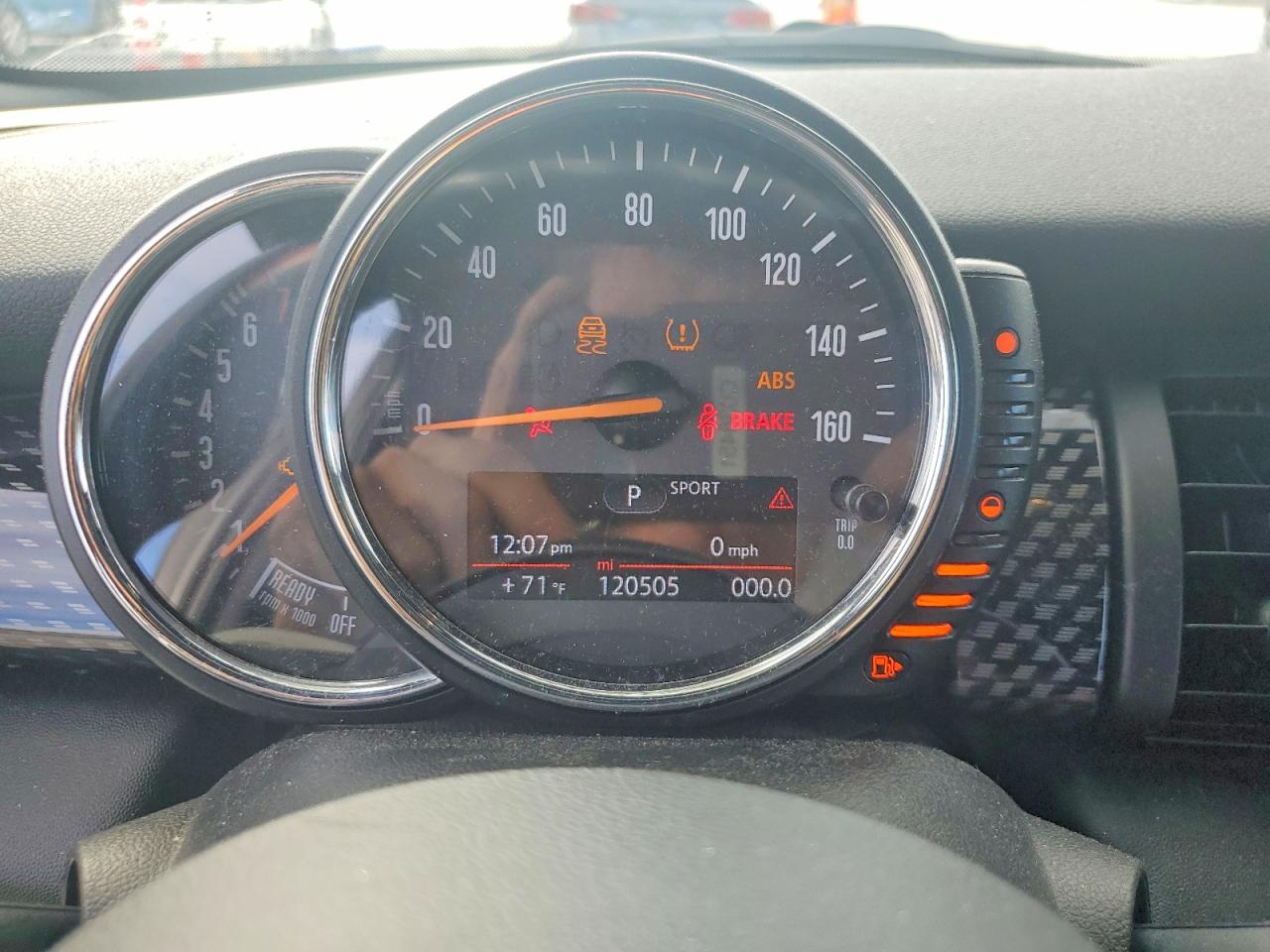 2017 MINI COOPER S photo 9
