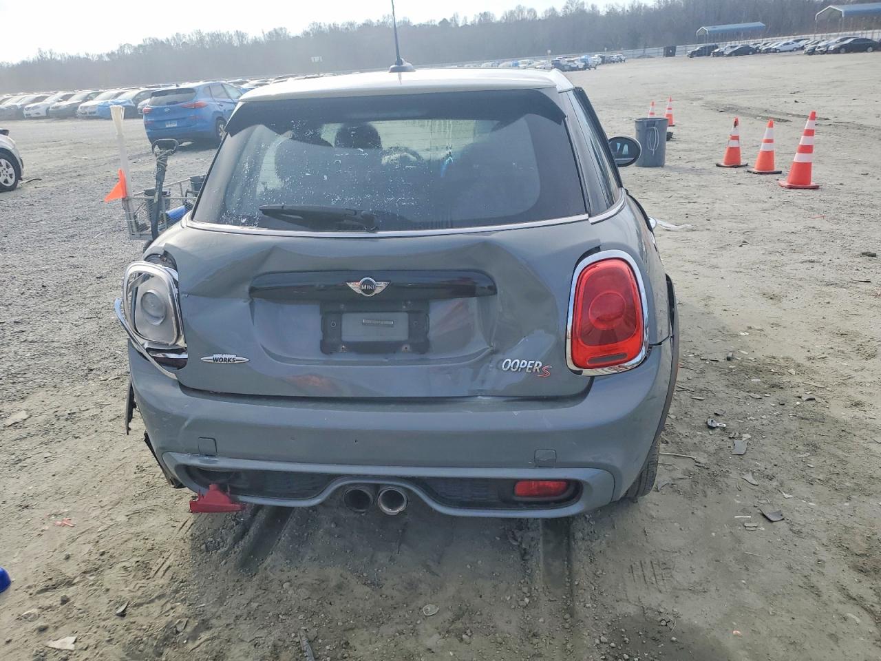 2017 MINI COOPER S photo 6