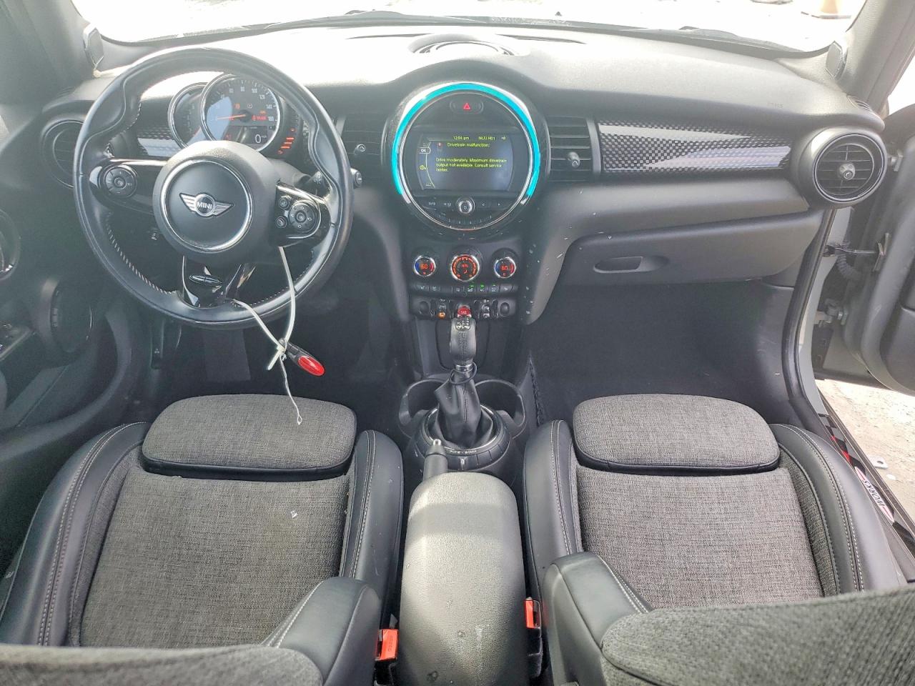 2017 MINI COOPER S photo 8
