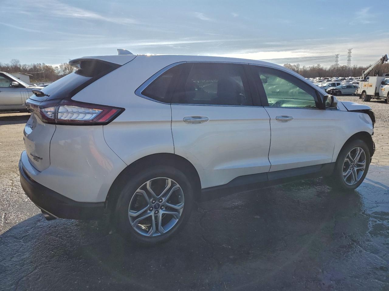 2017 FORD EDGE TITANIUM photo 3