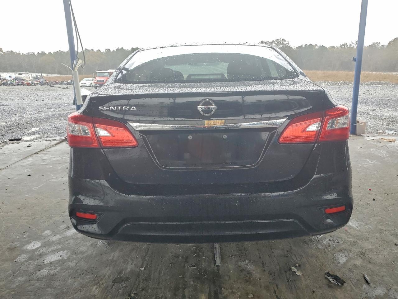 2018 NISSAN SENTRA S photo 6
