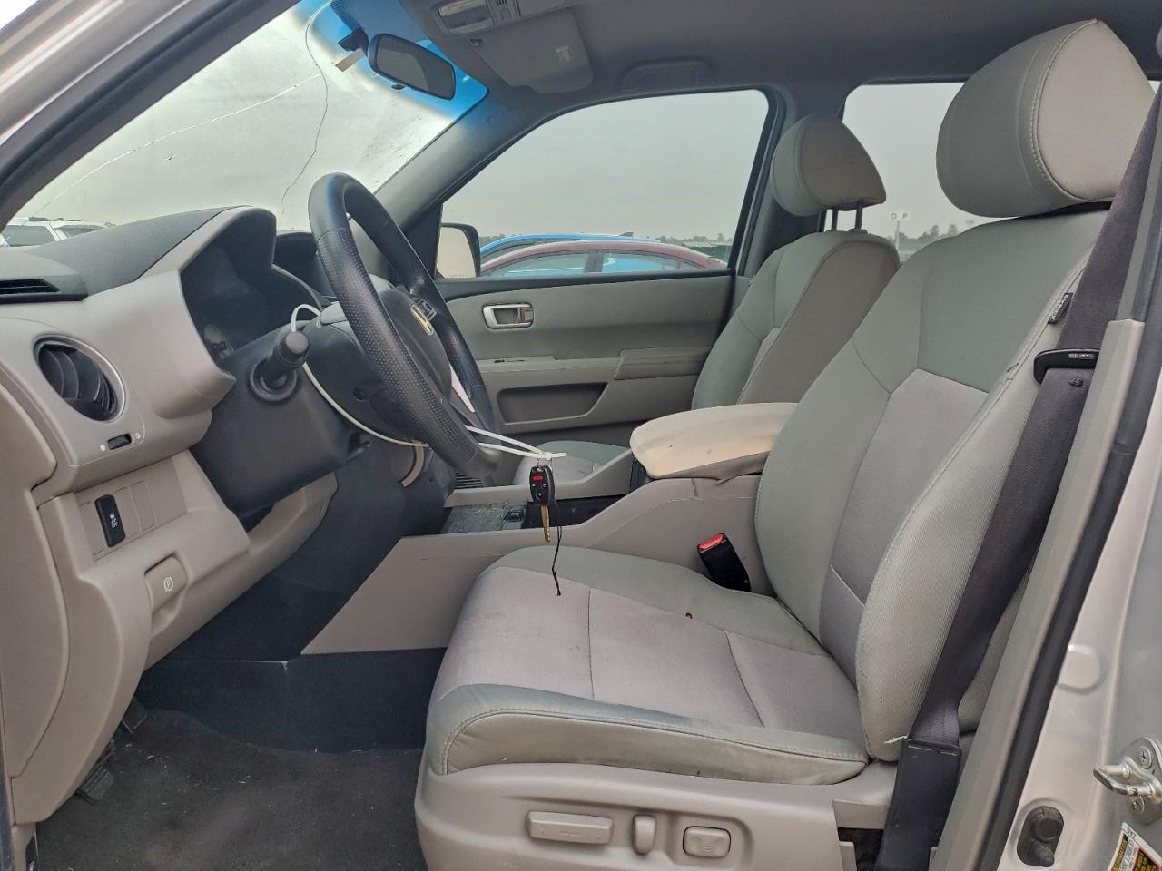 2012 HONDA PILOT EX photo 7