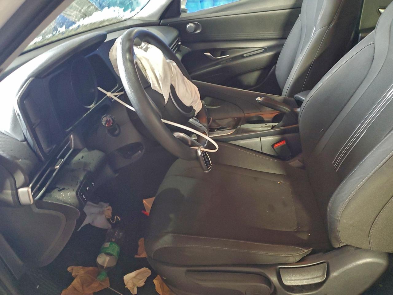 2021 HYUNDAI ELANTRA SEL photo 13