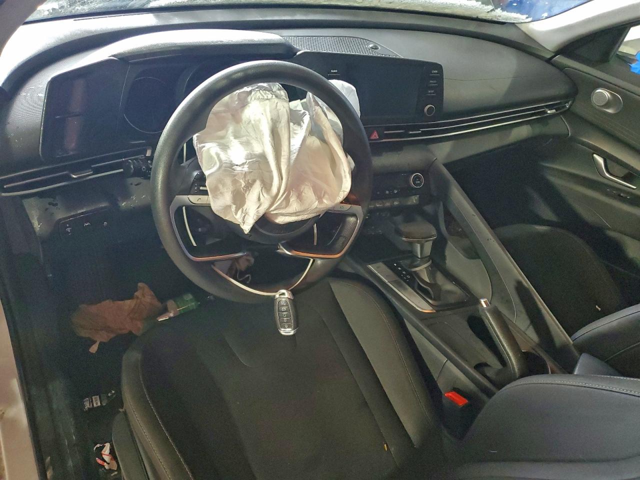2021 HYUNDAI ELANTRA SEL photo 15