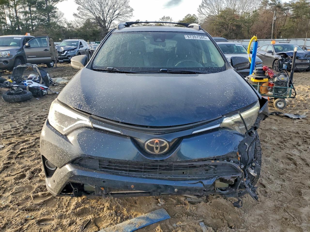 2017 TOYOTA RAV4 LIMITED photo 13