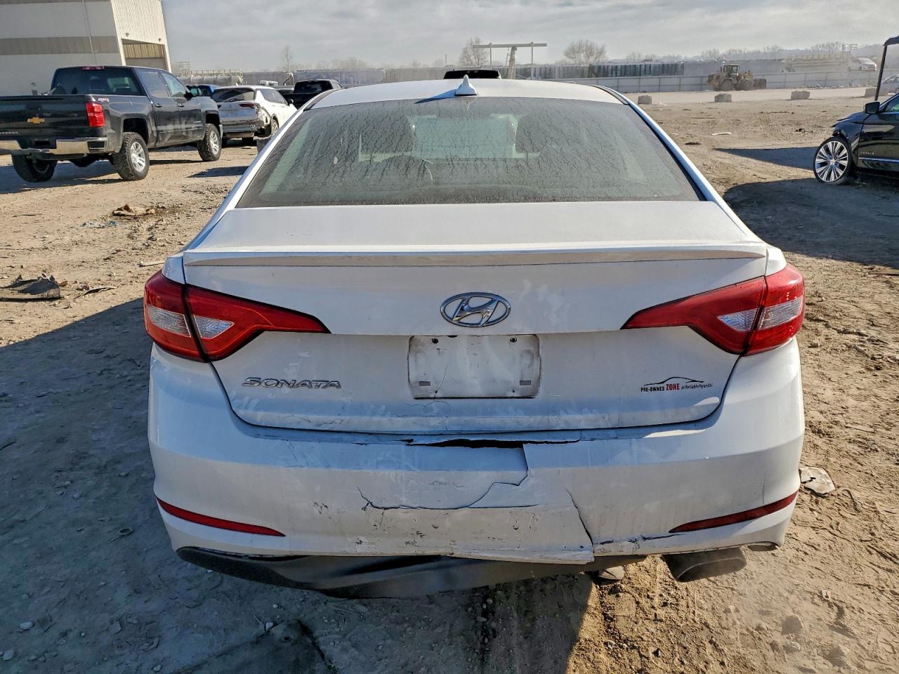 2016 HYUNDAI SONATA SE photo 6