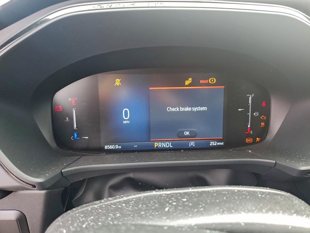2025 FORD ESCAPE ST LINE photo 9
